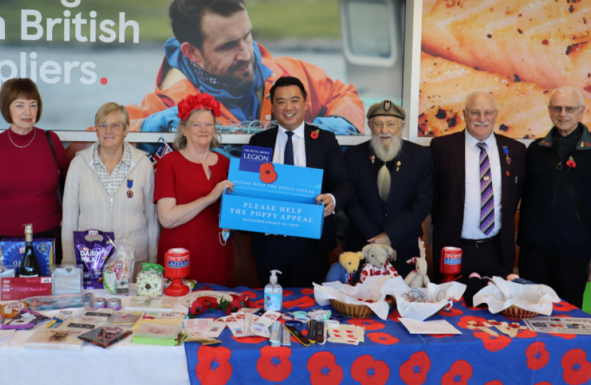 Alan Mak MP launches the 2021 Poppy Appeal in the Havant Constituency alongside Havant Royal British Legion Branch members