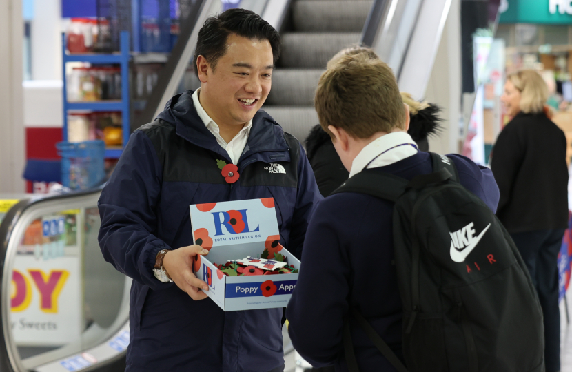 Local MP Alan Mak joins Royal British Legion volunteers to support Poppy Appeal across the Havant Constituency