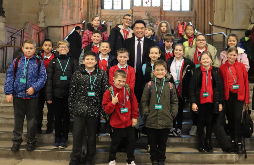 Local MP Alan Mak welcomes pupils from Leigh Park’s Trosnant Junior School to Parliament