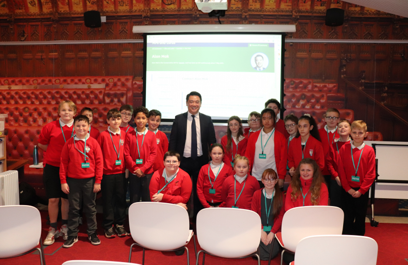 Photo: Local MP Alan Mak meets Trosnant Federation Pupils in Westminster for a tour of Parliament and a Q&A session.