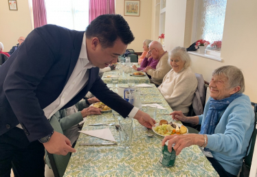 Local MP Alan Mak welcomes latest Cost of Living support payment for most vulnerable residents and households