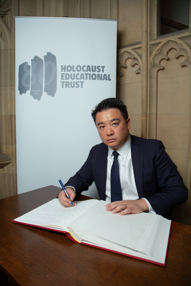 Local MP Alan Mak signs Holocaust Educational Trust's Book of Commitment ahead of 80th anniversary of Auschwitz-Birkenau liberation